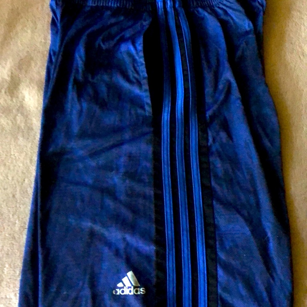 Adidas Boys XL shorts